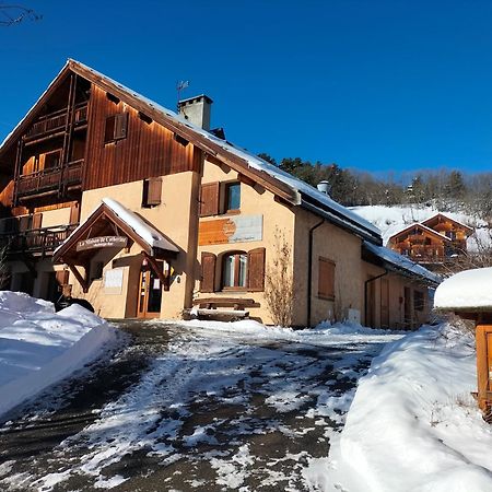 Auberge La Maison De Catherine Puy-Saint-Pierre Eksteriør billede